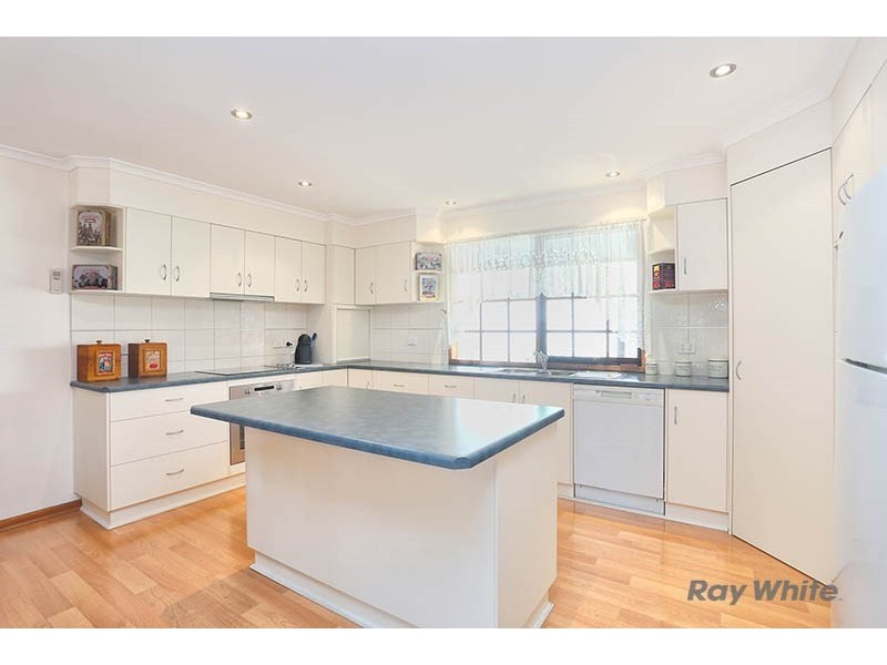 3 Sunnyside Road, Clare SA 5453