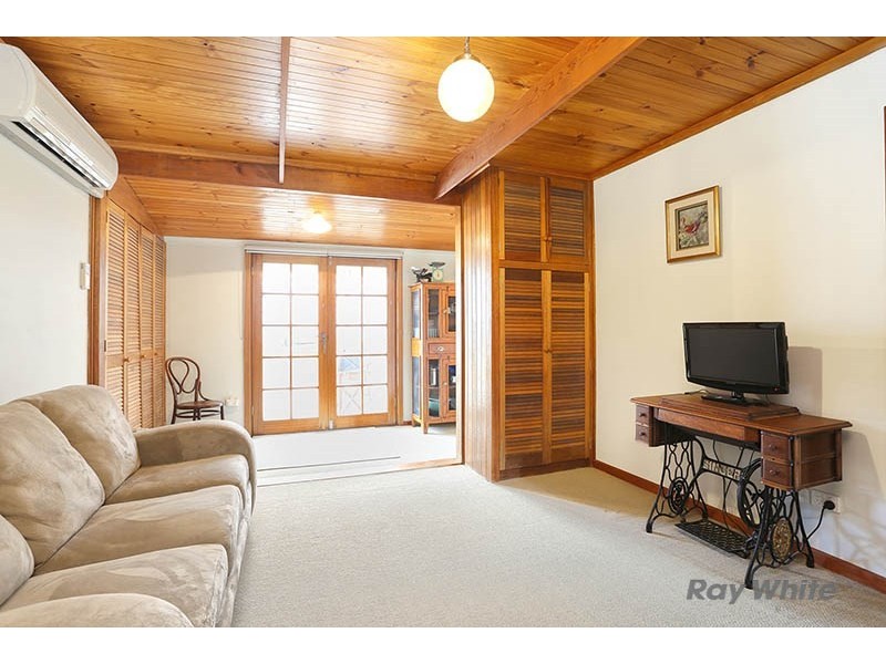 3 Sunnyside Road, Clare SA 5453