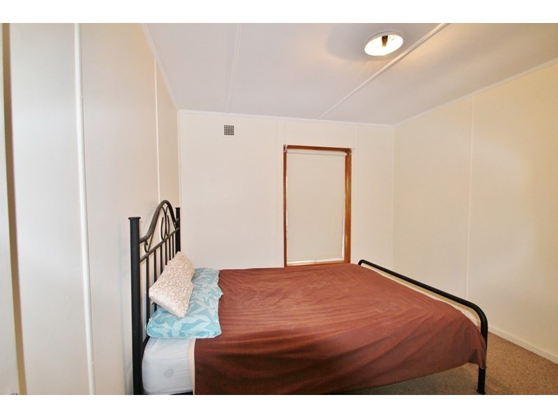 28 Blyth Road, Clare SA 5453