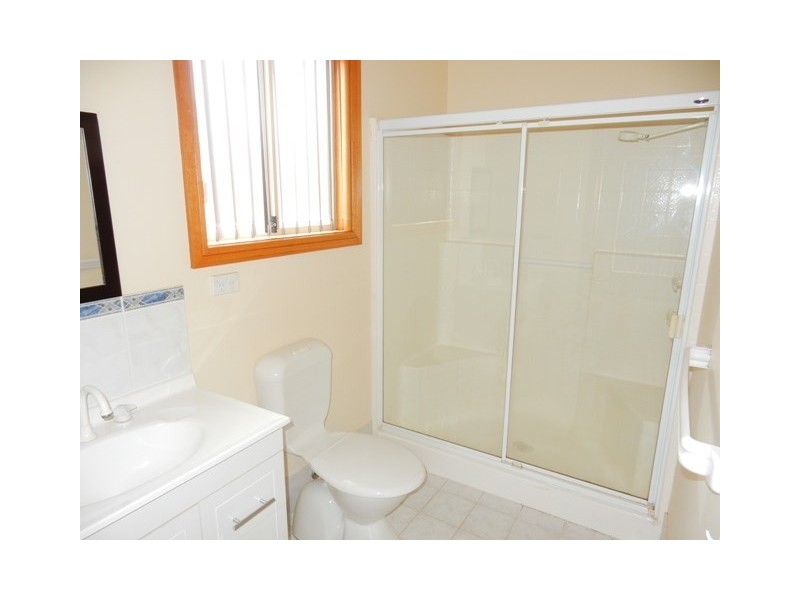 2 Hillview Crescent, Maitland SA 5573