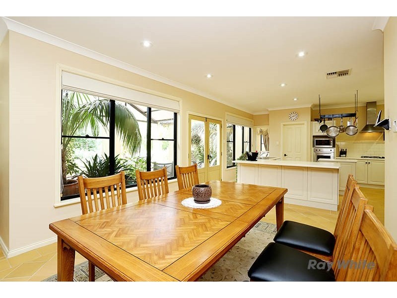 59 Victoria Road, Clare SA 5453