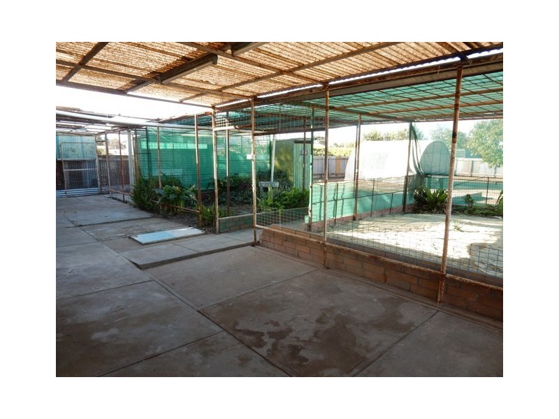 18 Devon Street, Port Clinton SA 5570