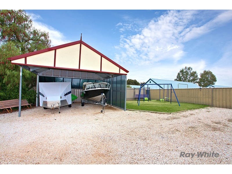 10 Beare Street, Clare SA 5453
