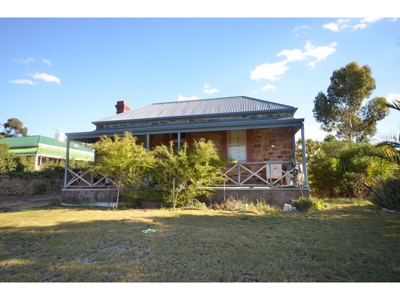 8 West Street, Burra SA 5417
