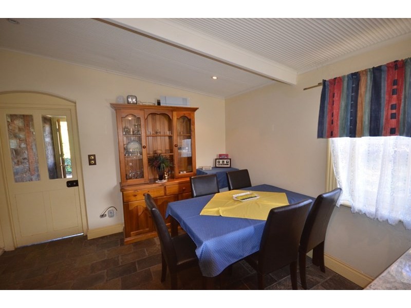 8 West Street, Burra SA 5417