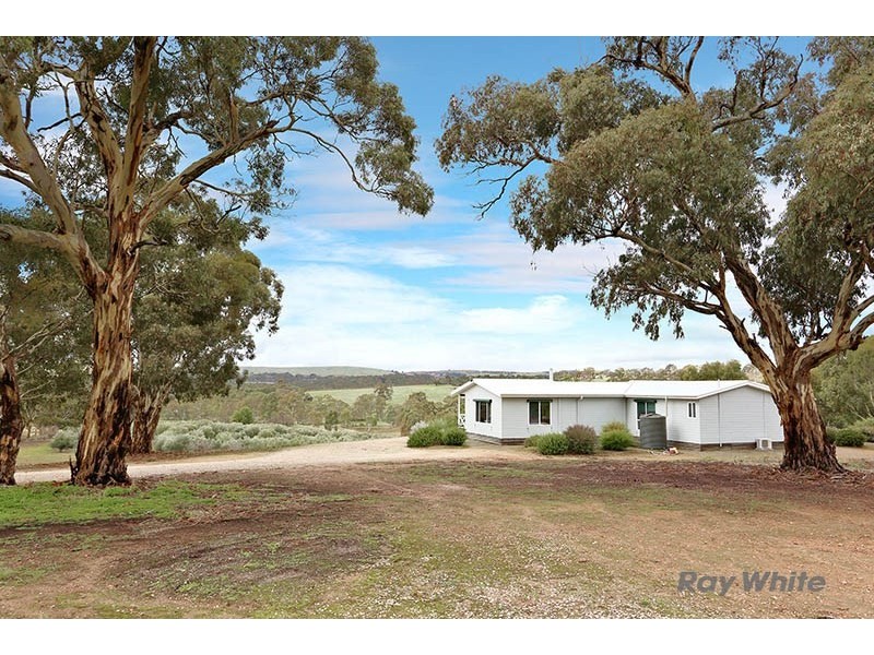 109 Spring Gully Road, Clare SA 5453