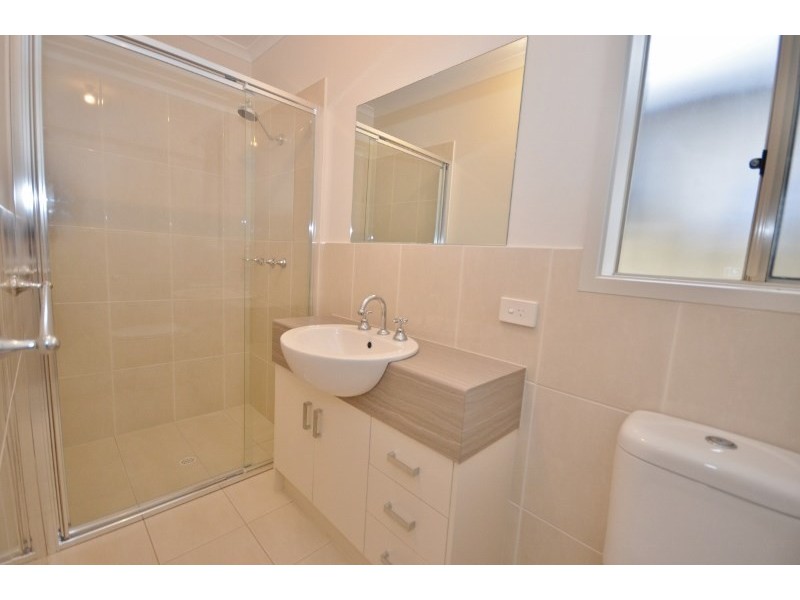 17 Cairns Crescent, Riverton SA 5412