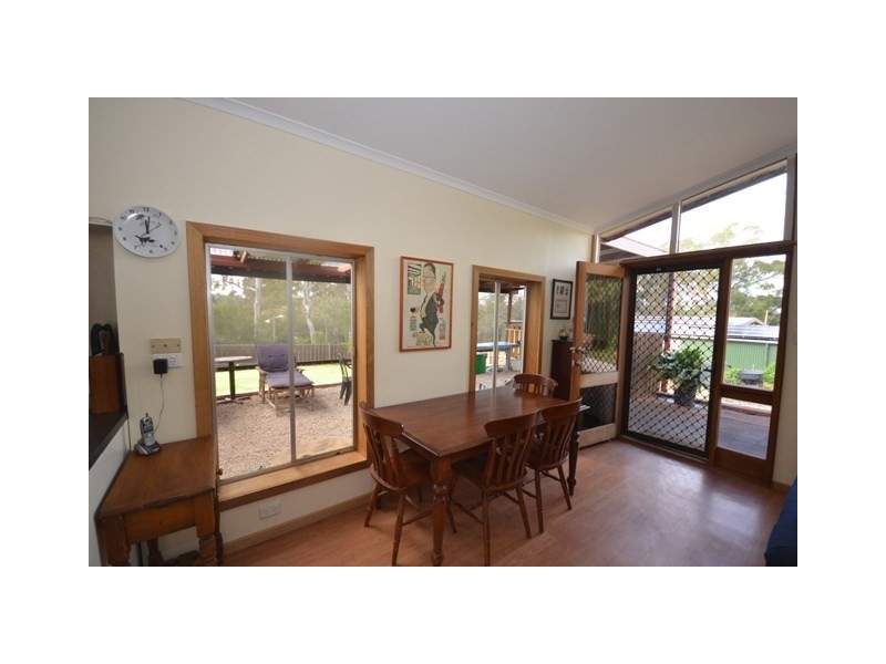 5 Commercial Road, Watervale SA 5452