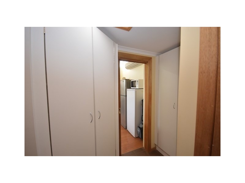 5 Commercial Road, Watervale SA 5452