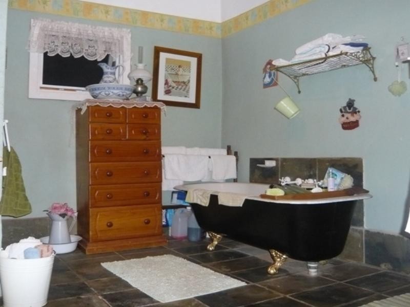 2 Graham Street, Burra SA 5417