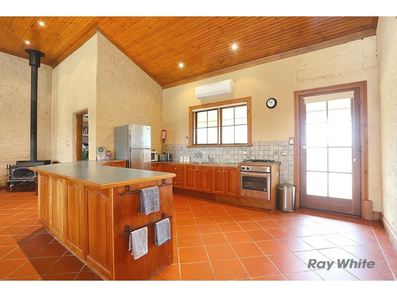 220 Spring Gully Road, Clare SA 5453