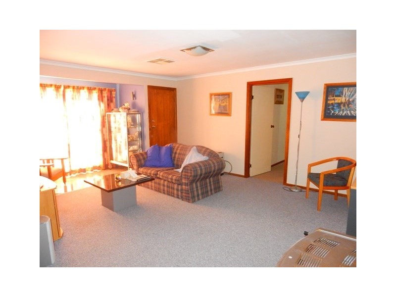 3-5 Karkarilla Street, Port Clinton SA 5570