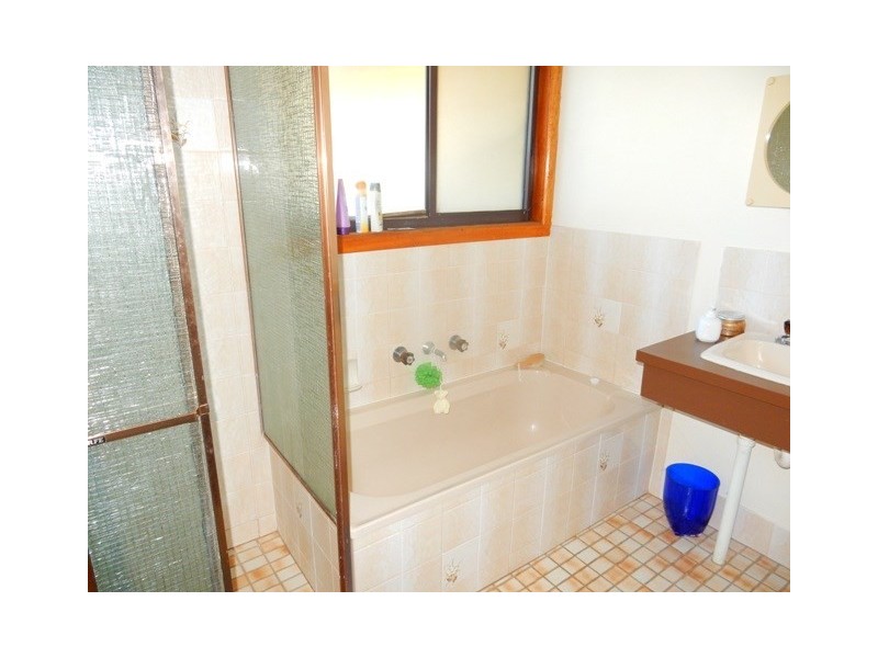 3-5 Karkarilla Street, Port Clinton SA 5570