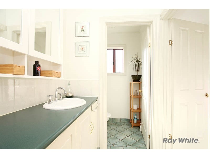 21 Main North Road, Watervale SA 5452