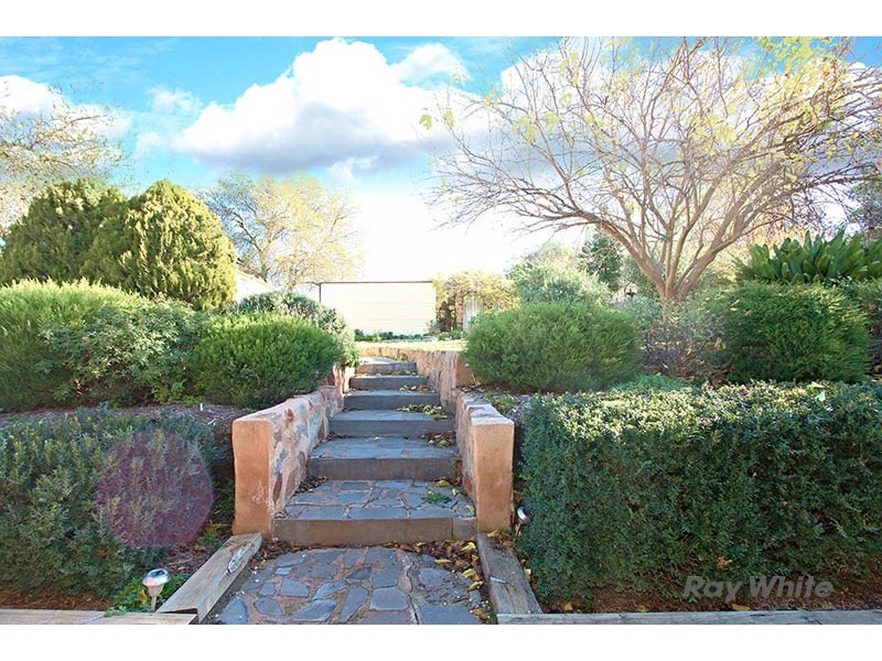 21 Main North Road, Watervale SA 5452