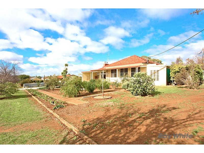 19 Henry Street, Auburn SA 5451