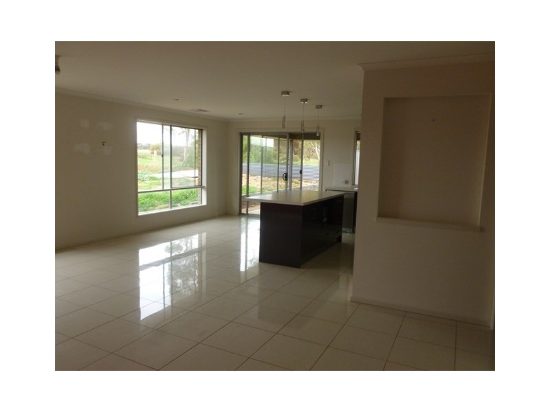 22 Eime Drive, Blyth SA 5462