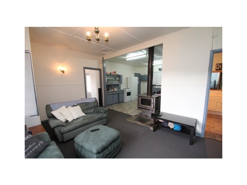 38 Essington Avenue, Clare SA 5453