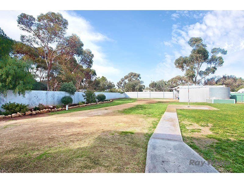 20 Balaklava Road, Halbury SA 5461