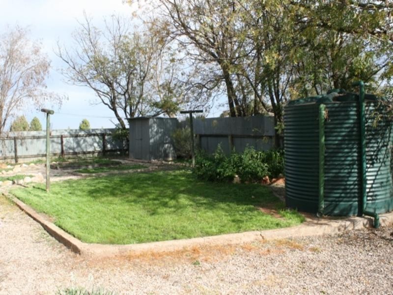 2 Mugges Court, Blyth SA 5462