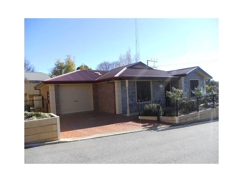3/8 Blyth Road, Clare SA 5453