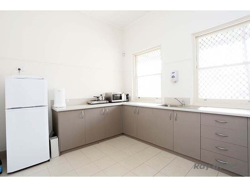 7-9 Commercial Road, Burra SA 5417