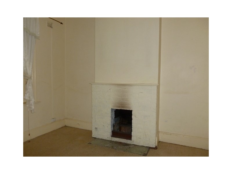 11 Arthur Street, Clare SA 5453