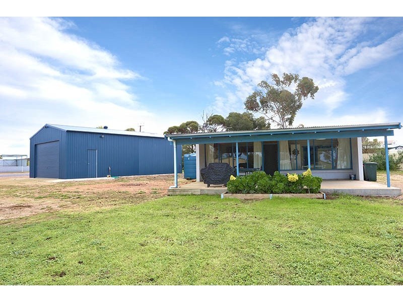 3-5 Horn Street, Port Clinton SA 5570