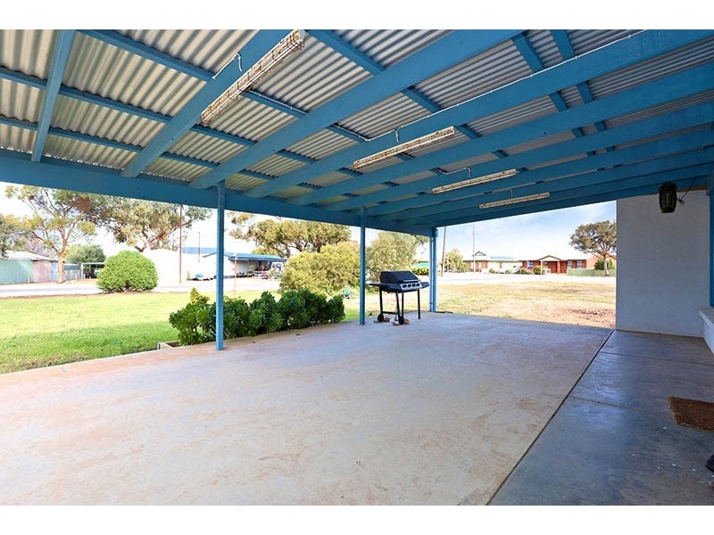 3-5 Horn Street, Port Clinton SA 5570