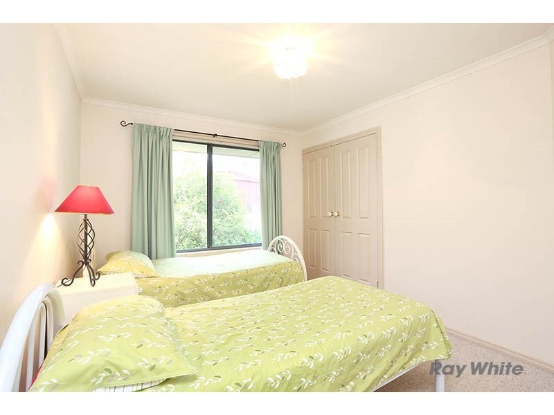 24 Jarman Crescent, Clare SA 5453