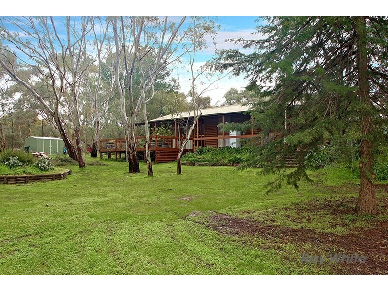 14 Adelaide North Road, Watervale SA 5452