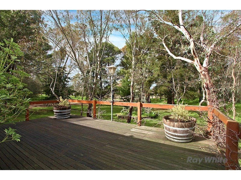 14 Adelaide North Road, Watervale SA 5452