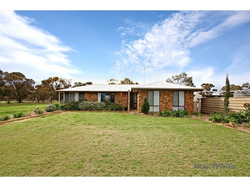 323 Longmire Road, Kybunga SA 5453