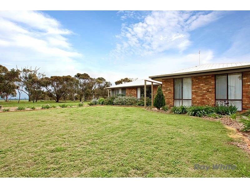 323 Longmire Road, Kybunga SA 5453
