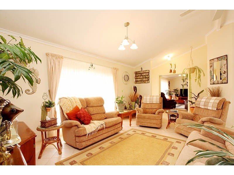 15 Ventnor Street, Port Vincent SA 5581