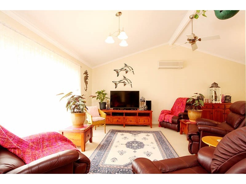 15 Ventnor Street, Port Vincent SA 5581