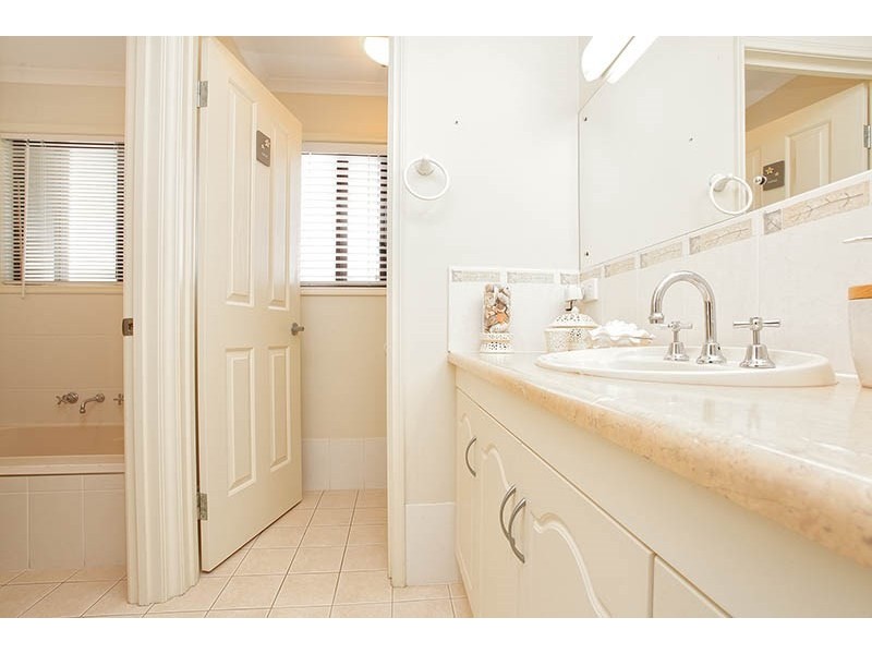 15 Ventnor Street, Port Vincent SA 5581