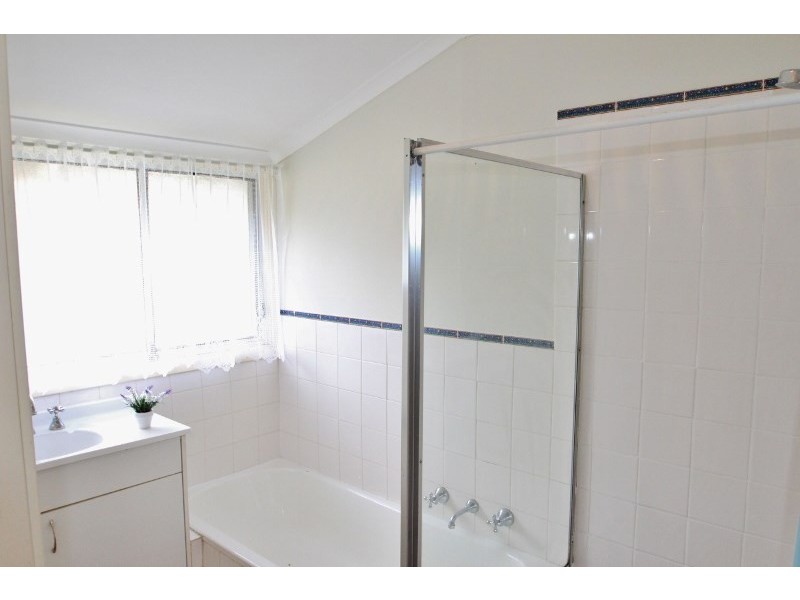28 Kelly Street, Clare SA 5453