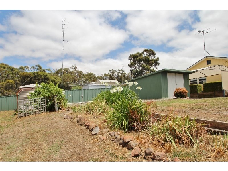 28 Kelly Street, Clare SA 5453