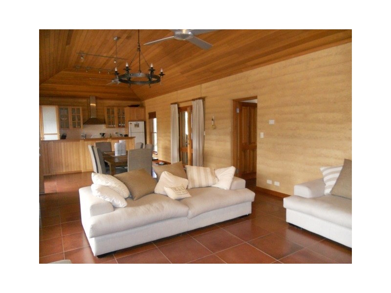 14 Hill Street, Mintaro SA 5415