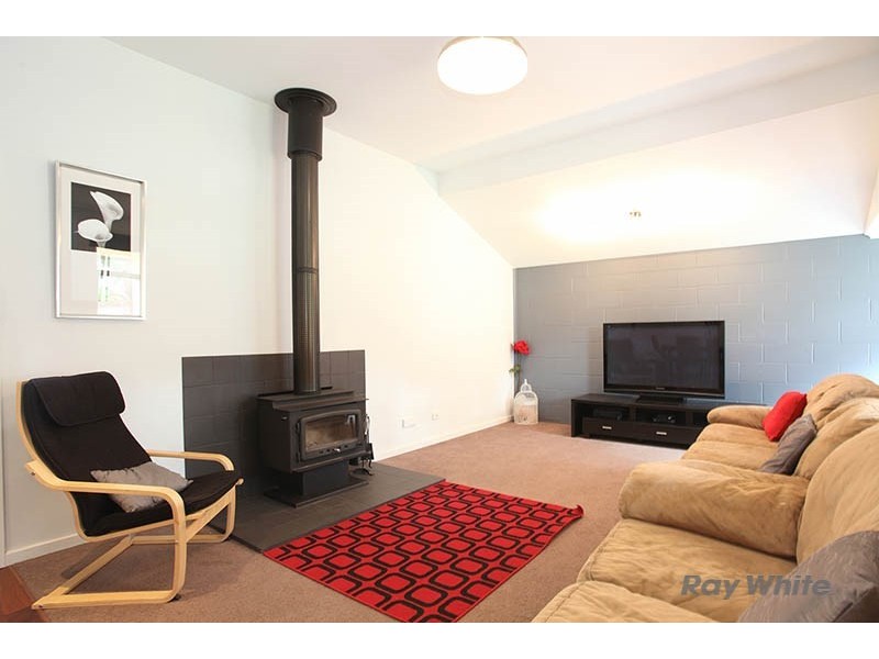 8 West Terrace, Clare SA 5453