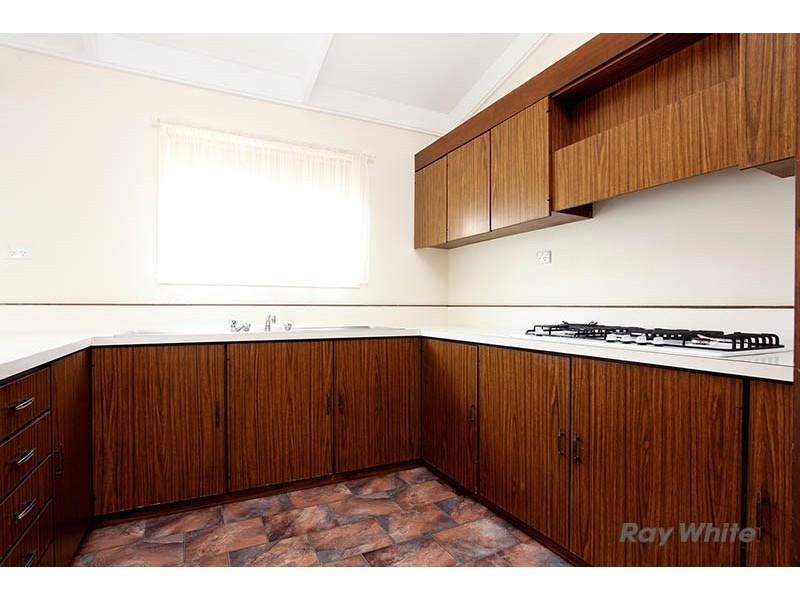 42a Essington Avenue, Clare SA 5453