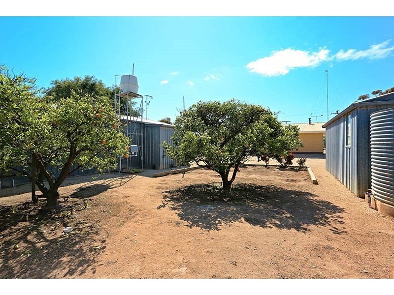 12 Horn Street, Port Clinton SA 5570