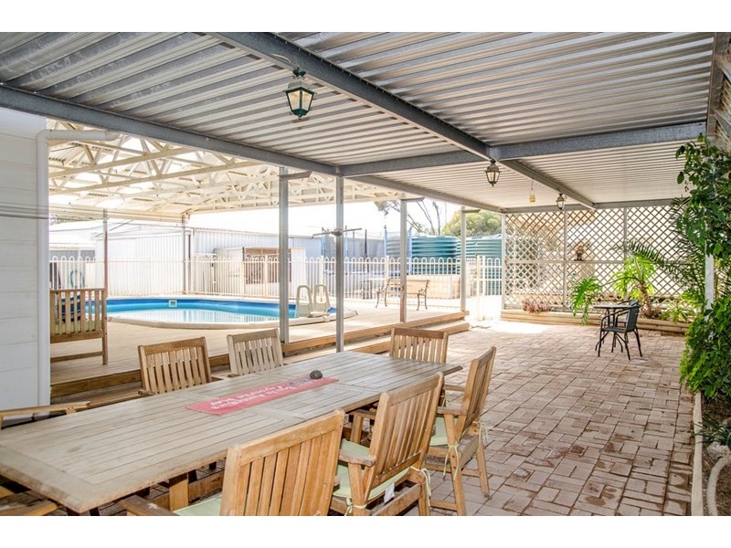 3 Collins Street, Ceduna SA 5690