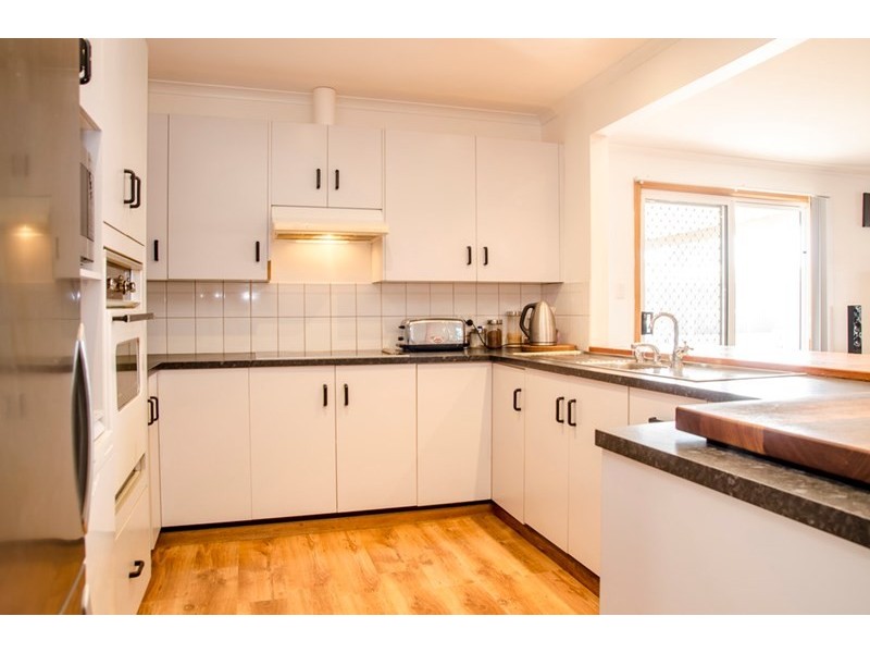 3 Collins Street, Ceduna SA 5690