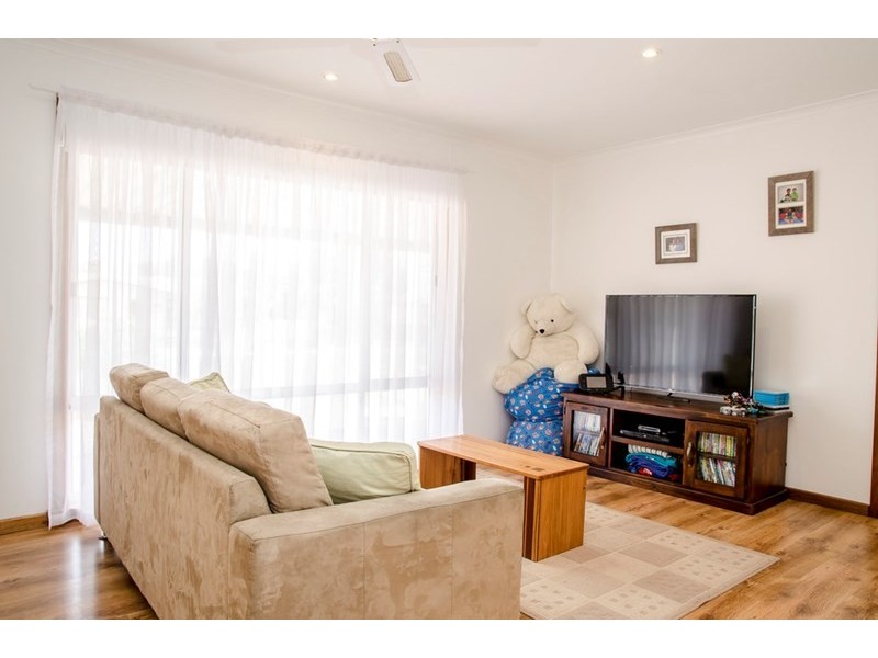 3 Collins Street, Ceduna SA 5690