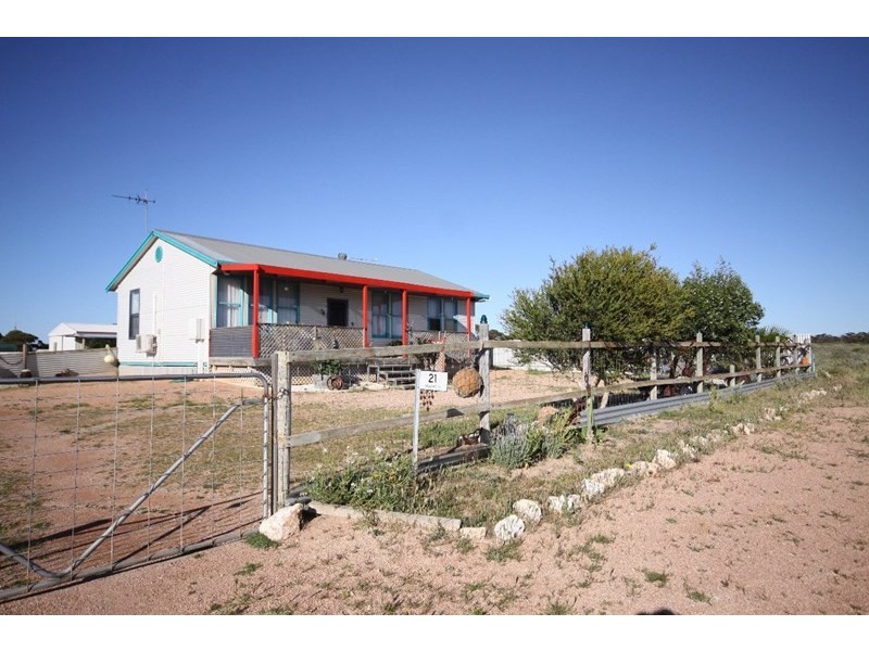 21 Saunders Drive, Denial Bay SA 5690