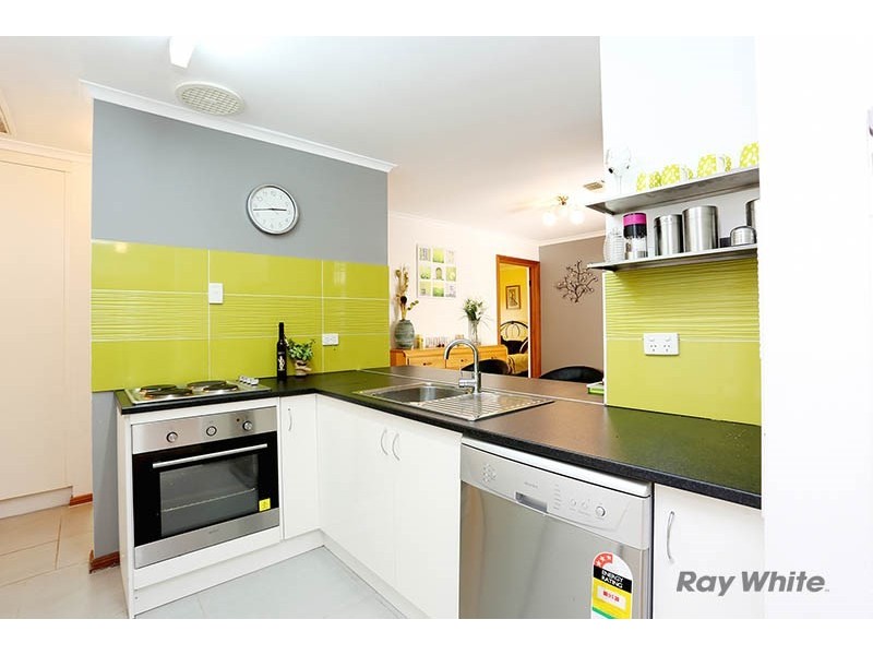 1 McKinnon Court, Clare SA 5453