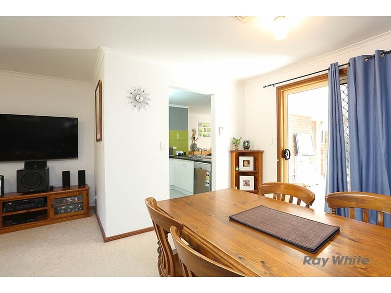 1 McKinnon Court, Clare SA 5453