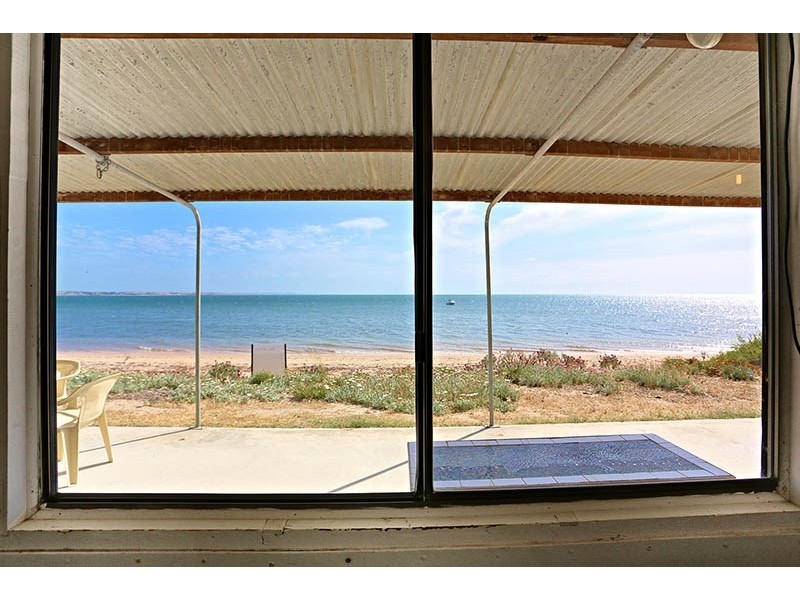 124 Black Point Drive, Black Point SA 5571